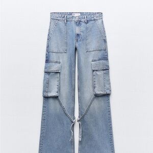 Zara Mid-Rise TRF Cargo Jeans